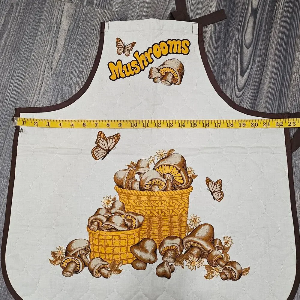 VINTAGE STYLE DIY MUSHROOM APRON & OVEN MITT SET – HANDMADE – BUTTERFLY PRINT